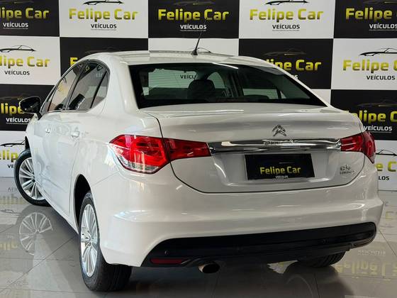 CITROËN C4 1.6 TENDANCE 16V FLEX 4P MANUAL CITROËN C4 1.6 TENDANCE 16V FLEX 4P MANUAL
